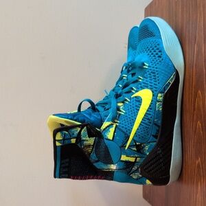 Nike Kobe 9 Elite Perspective Sz 9.5